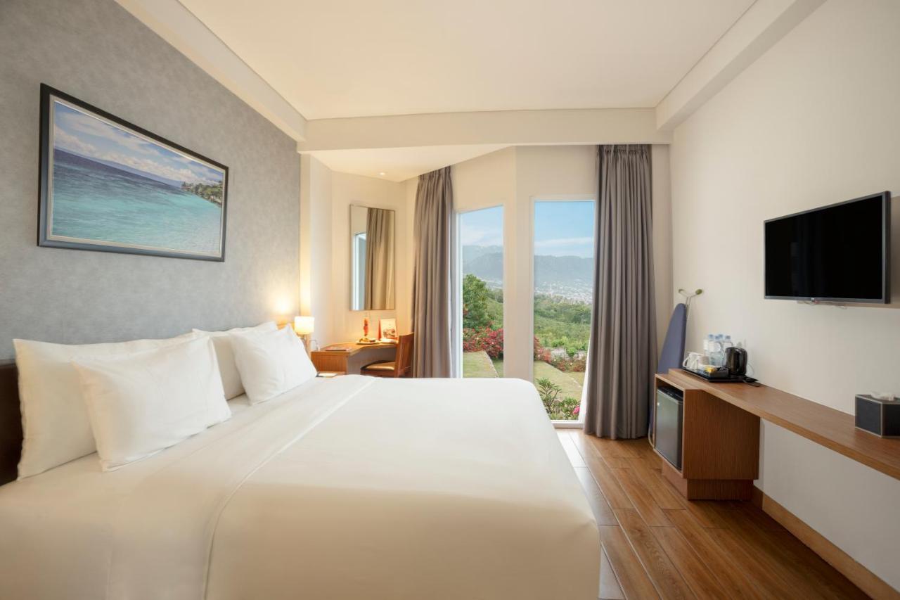 Swiss-Belinn Luwuk Kültér fotó