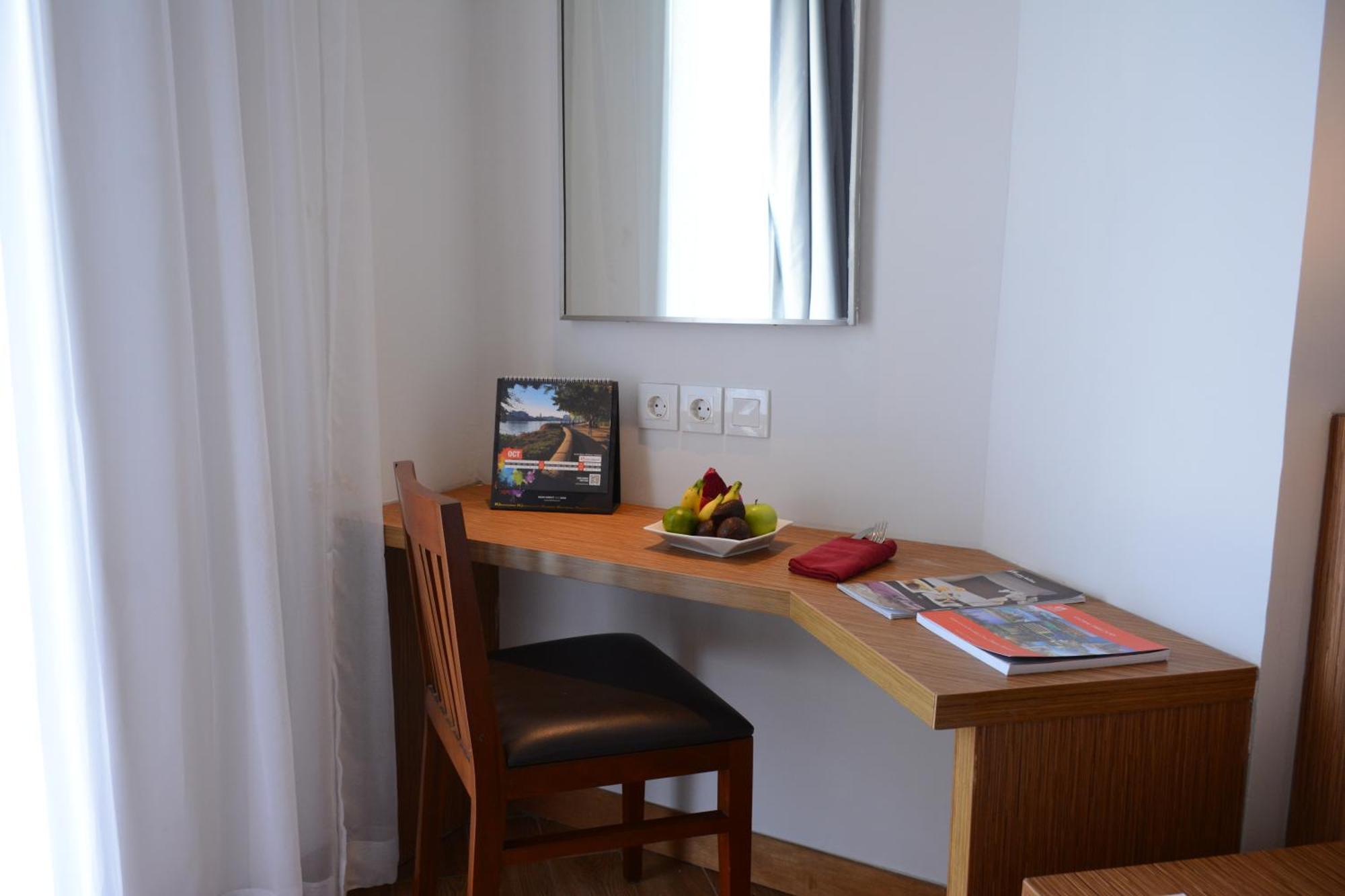 Swiss-Belinn Luwuk Kültér fotó