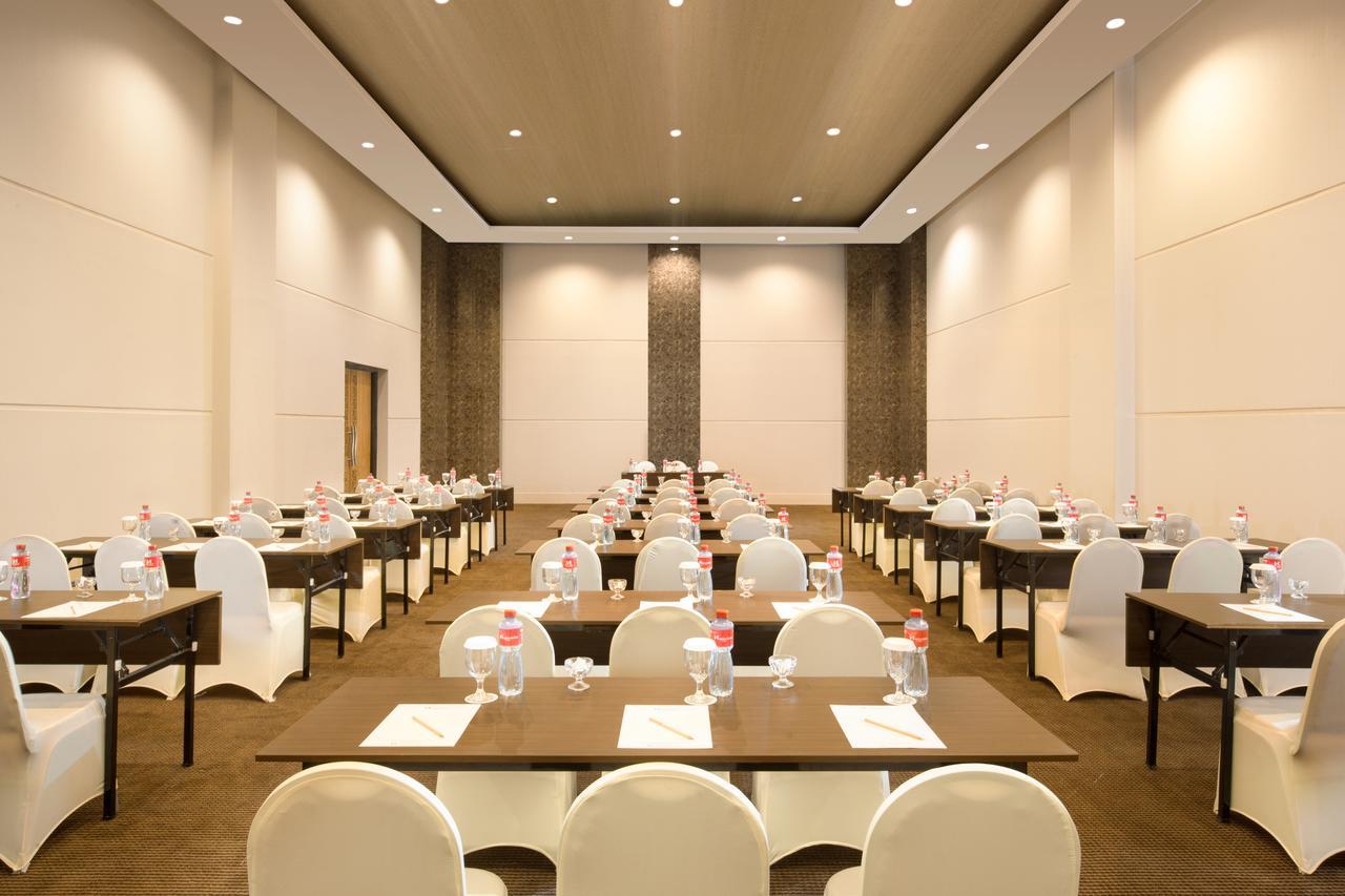 Swiss-Belinn Luwuk Kültér fotó